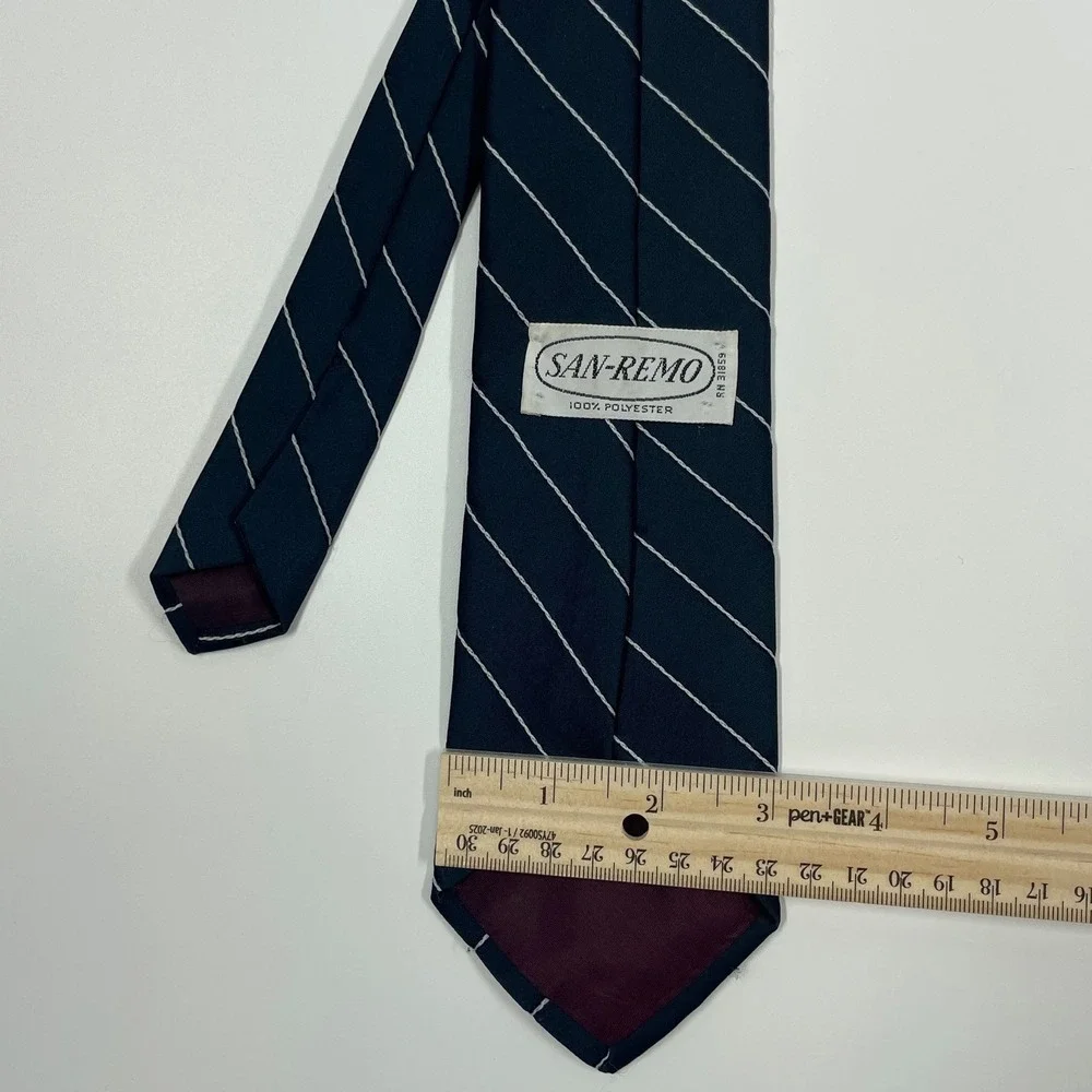 San-Remo Navy Blue Pinstripe Diagonal Stripe Necktie Mens One Size